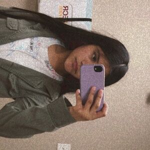 Meet your Posher, Galilea